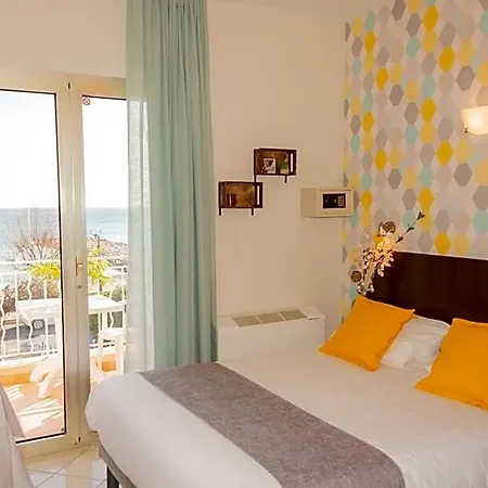 Et Reine D'azur Hotel Roquebrune-Cap-Martin